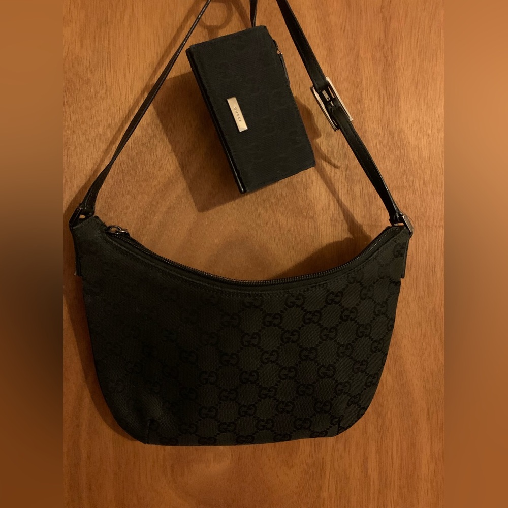 GUCCI shoulder hobo bag with keychain wallet 2pc set match, black classic